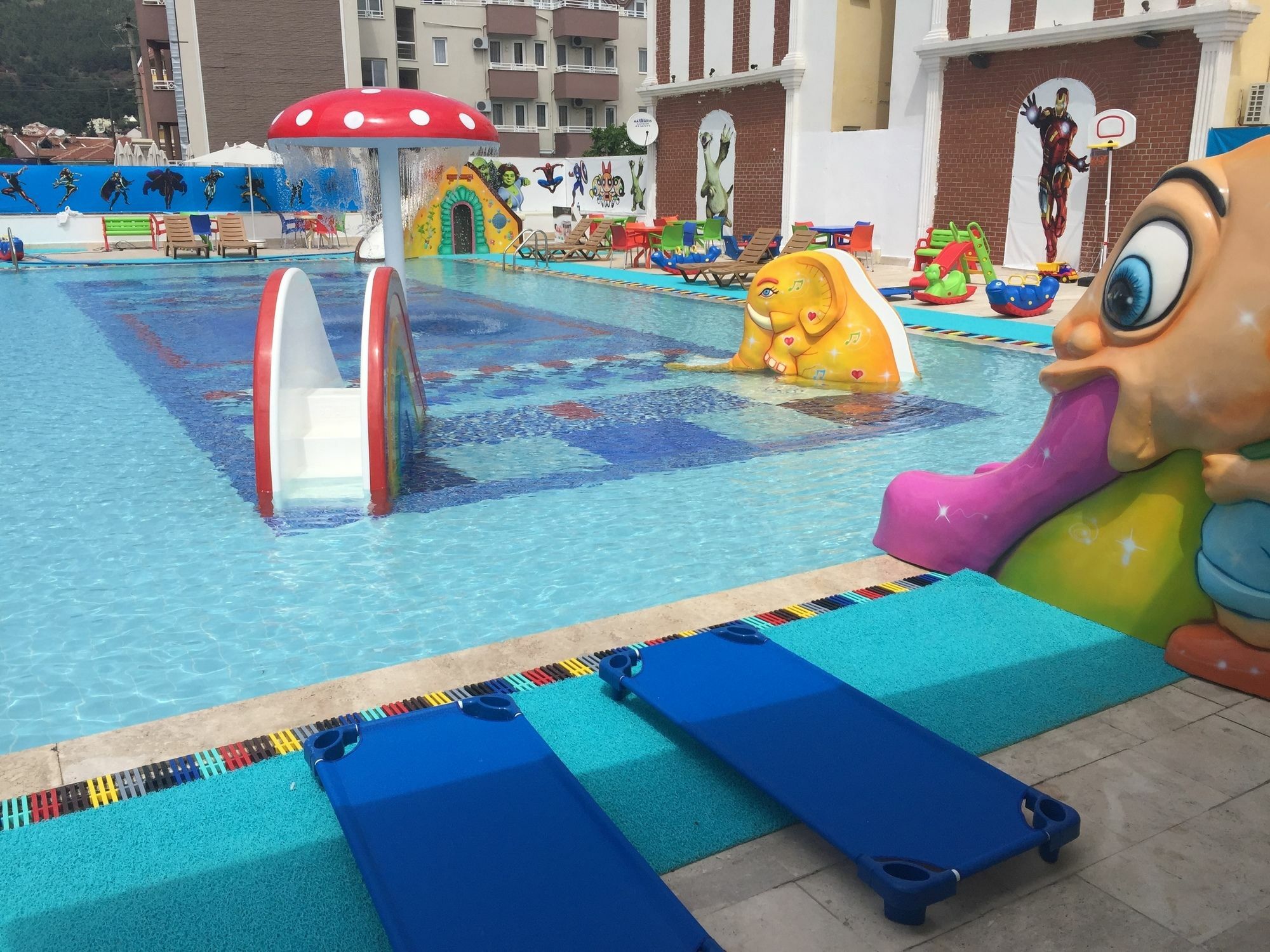 Comet De Luxe Marmaris Buitenkant foto